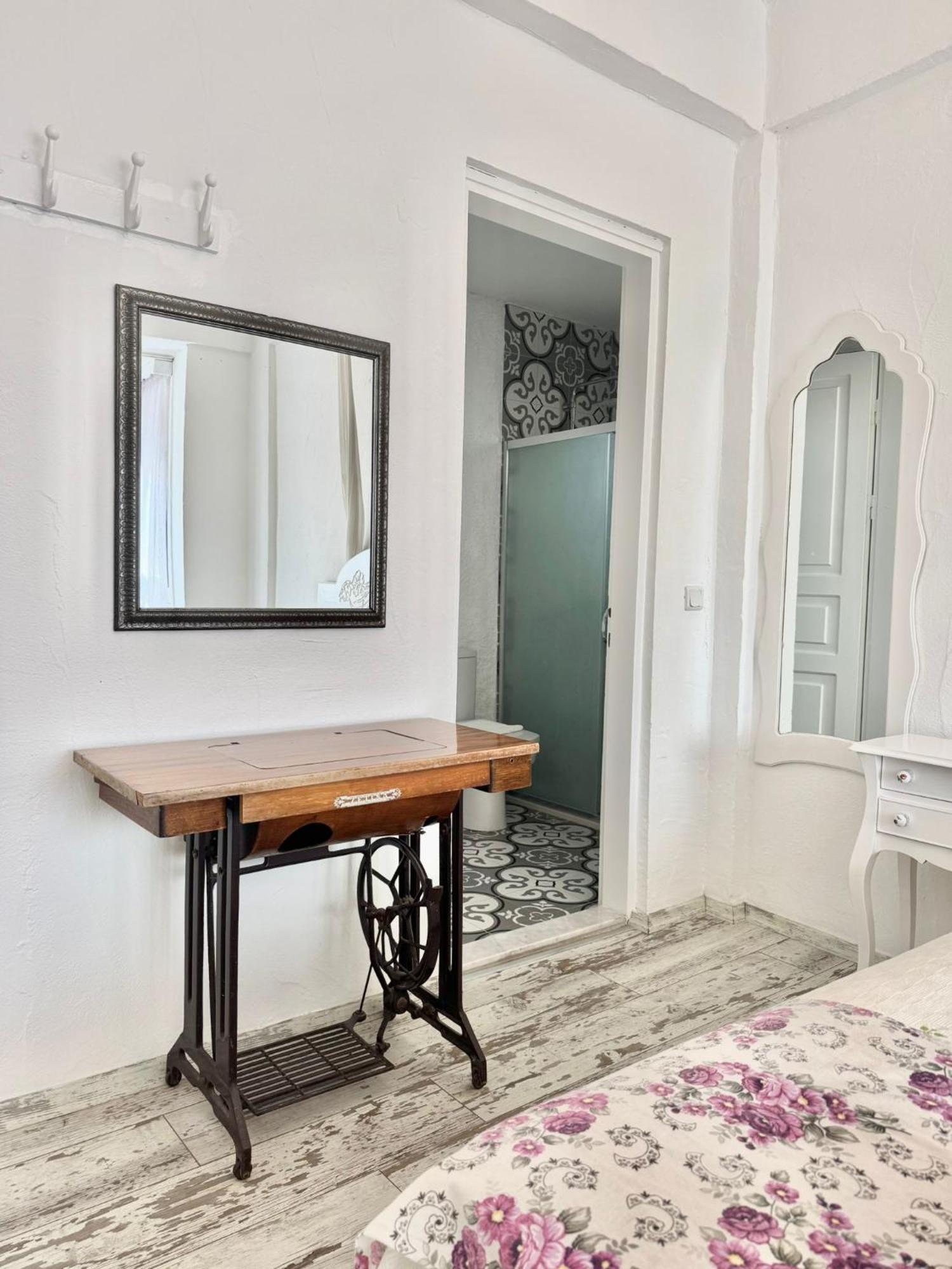 Hotel Aisem By Hire à Alaçatı Extérieur photo