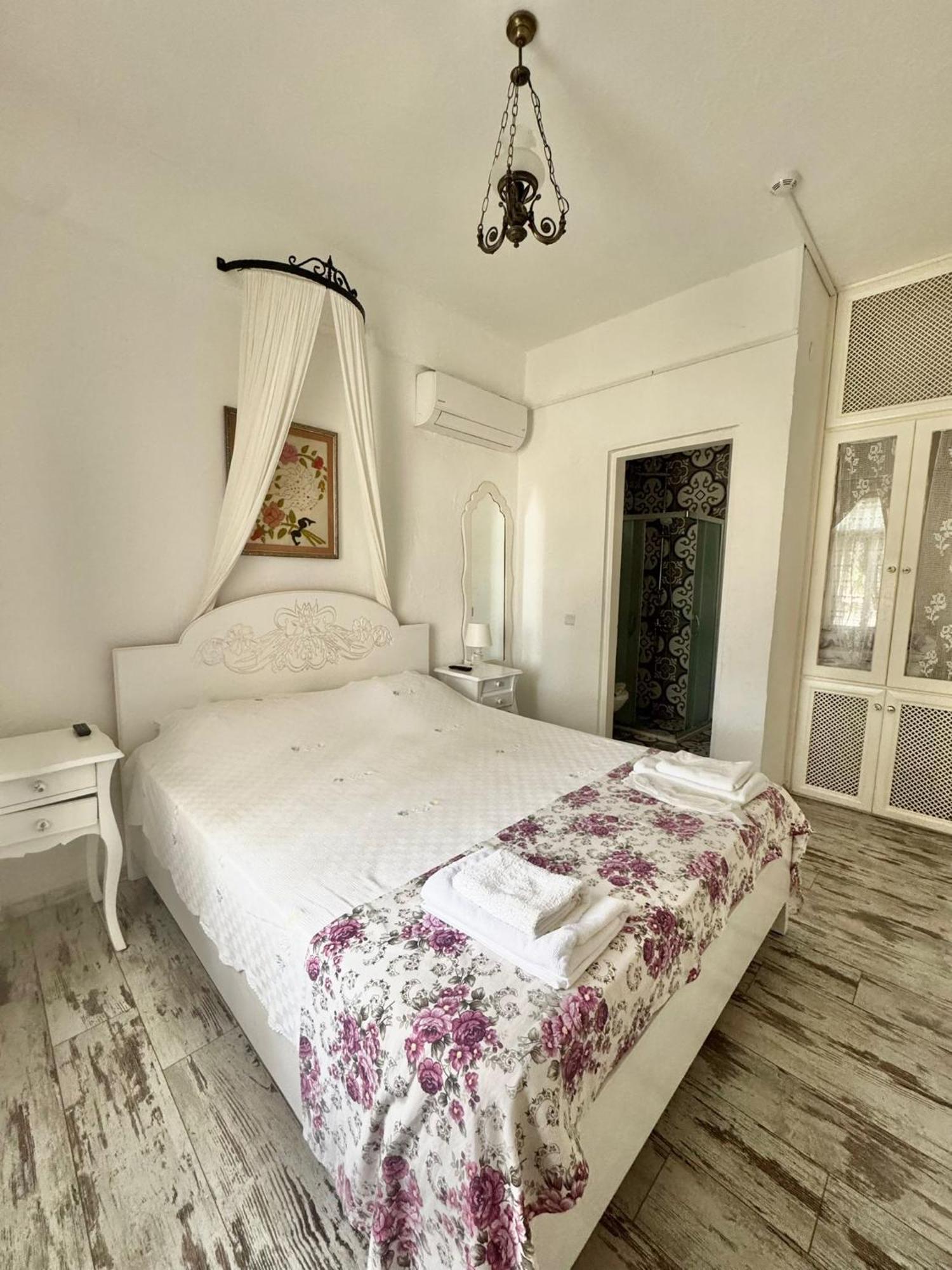 Hotel Aisem By Hire à Alaçatı Extérieur photo