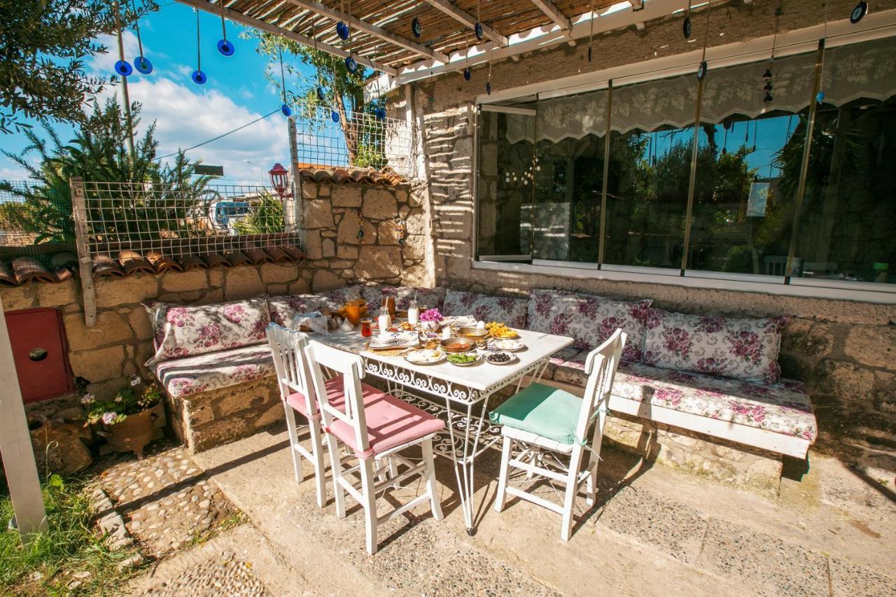 Hotel Aisem By Hire à Alaçatı Extérieur photo